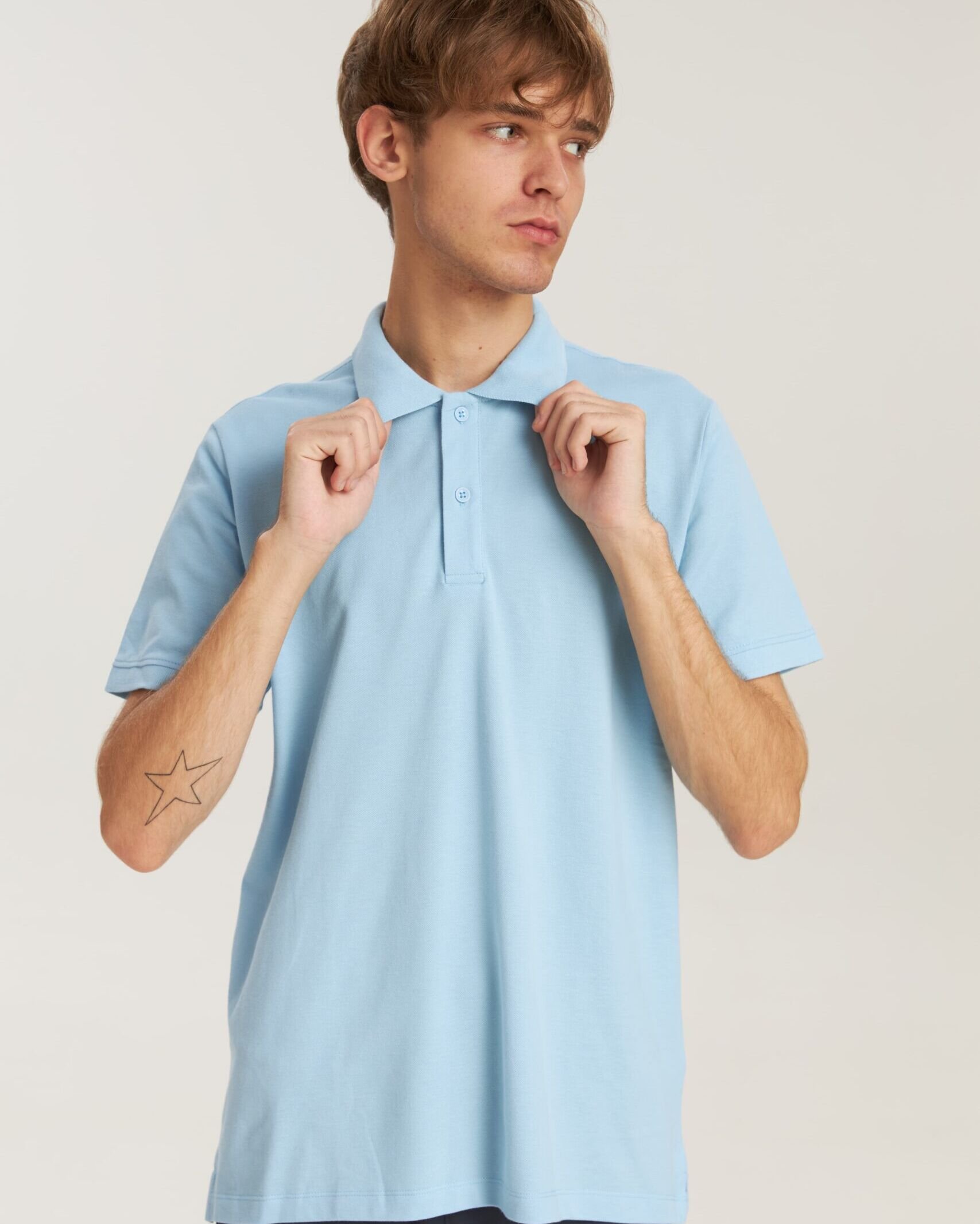 Tricou polo bărbați albastru 100% bumbac cu 3 nasturi – Bumbăcel Moldova