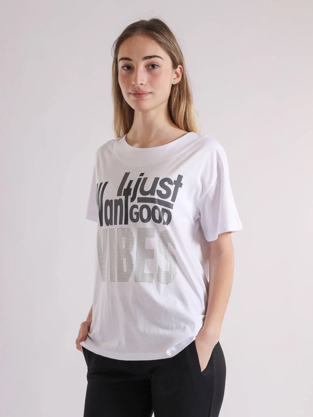 Tricou damă alb cu imprimeu din bumbac, vedere frontală – Bumbăcel Moldova